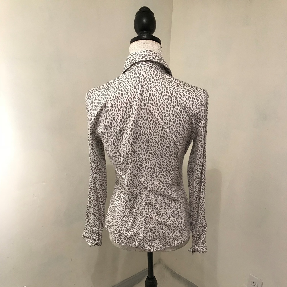 Blouse in Women